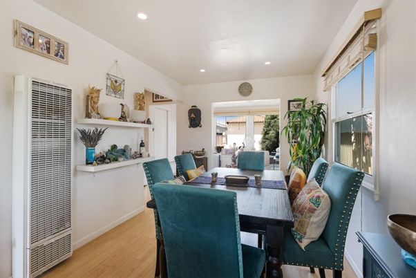 Dining room, Interior, Recessed Lighting, Wood Texture Flooring