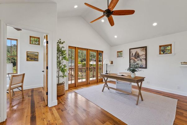 Home Office, Interior, Recessed Lighting, Wood Texture Flooring
