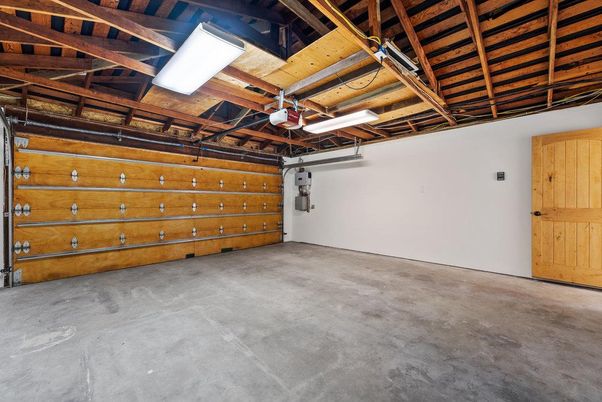 Garage, Interior, Wooden Beams, Wooden Ceilings
