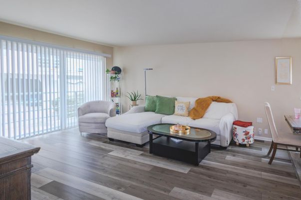 Dining room, Interior, Living room, Wood Texture Flooring