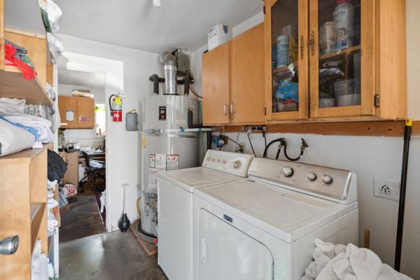 Interior, Washer