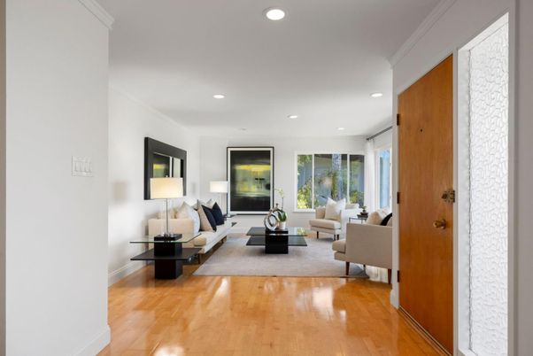 Interior, Living room, Recessed Lighting, Wood Texture Flooring