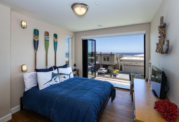 Bedroom, Interior, Water, Wood Texture Flooring