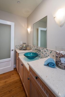 Bathroom, Dual Sink Vanities, Interior, Wood Texture Flooring