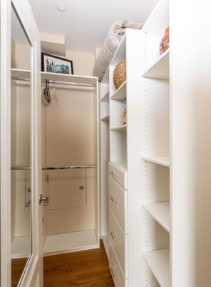 Interior, Walk-in Closets, Wood Texture Flooring