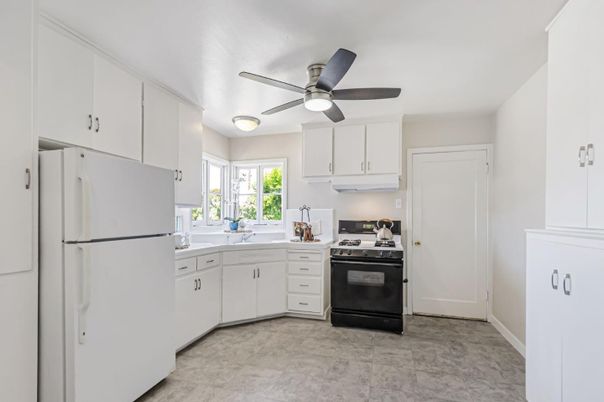 Interior, Kitchen