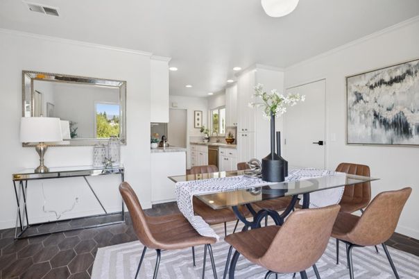 Dining room, Interior, Kitchen, Recessed Lighting, Wood Texture Flooring
