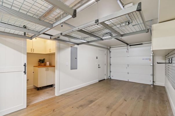 Garage, Interior, Wood Texture Flooring