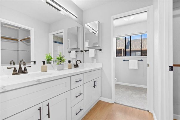 Bathroom, Dual Sink Vanities, Interior, Wood Texture Flooring