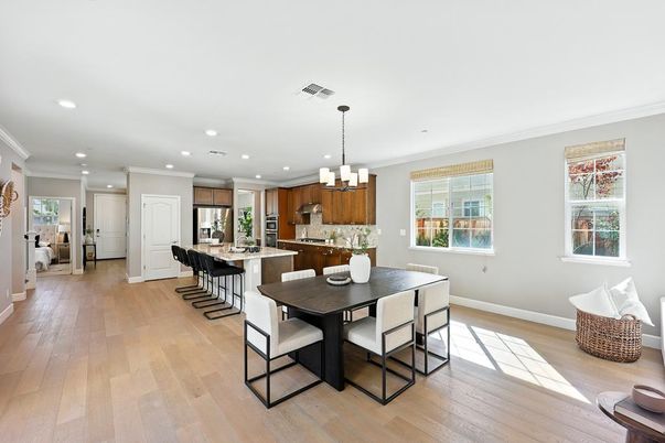 Chandelier, Dining room, Interior, Kitchen, Recessed Lighting, Stainless Steel Appliances, Wood Texture Flooring