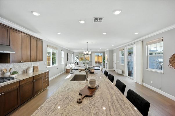 Dining room, Interior, Kitchen, Pendant Lights, Recessed Lighting, Wood Texture Flooring