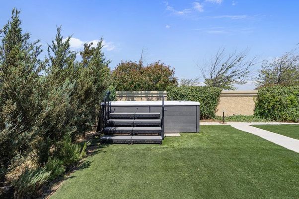 Backyard, Exterior, Hot Tub
