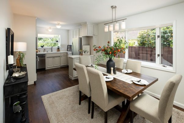 Dining room, Interior, Kitchen, Pendant Lights, Stainless Steel Appliances, Wood Texture Flooring