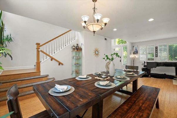 Chandelier, Dining room, Interior, Recessed Lighting, Wood Texture Flooring