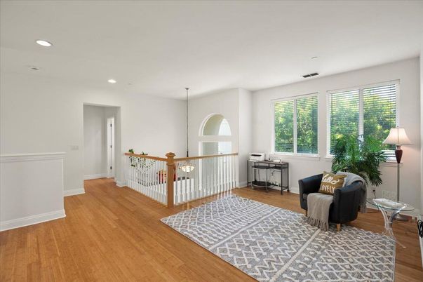 Interior, Pendant Lights, Recessed Lighting, Wood Texture Flooring