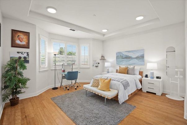 Bedroom, Home Office, Interior, Recessed Lighting, Wood Texture Flooring