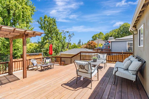 Exterior, Wood Texture Flooring