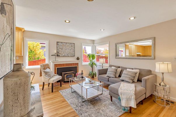 Fireplace, Interior, Living room, Recessed Lighting, Wood Texture Flooring