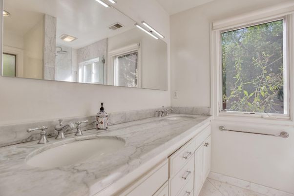 Bathroom, Interior, Marble, Recessed Lighting