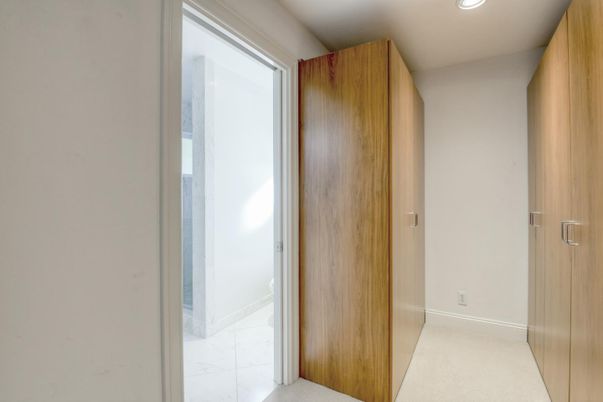 Interior, Marble, Recessed Lighting