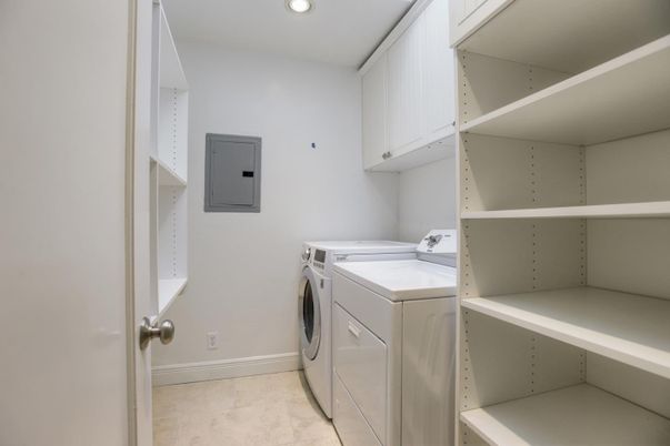Interior, Recessed Lighting, Washer