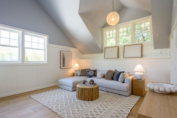 Interior, Living room, Pendant Lights, Wood Texture Flooring