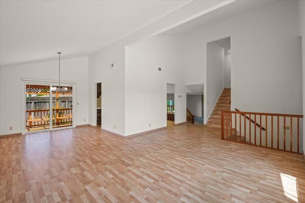 Empty room, Interior, Pendant Lights, Wood Texture Flooring