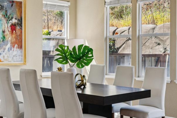 Dining room, Interior