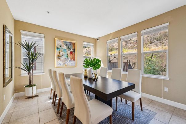 Dining room, Interior