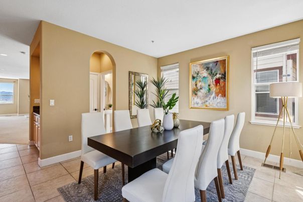 Dining room, Interior, Recessed Lighting