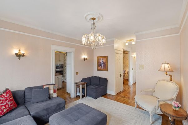 Chandelier, Interior, Living room, Wood Texture Flooring