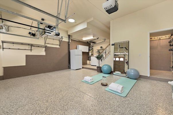 Fitness Equipment, Garage, Interior