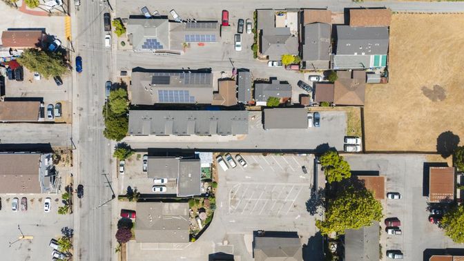 Exterior, Drone