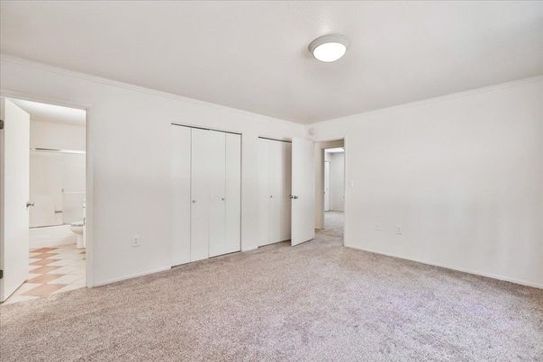 Bathroom, Empty room, Interior
