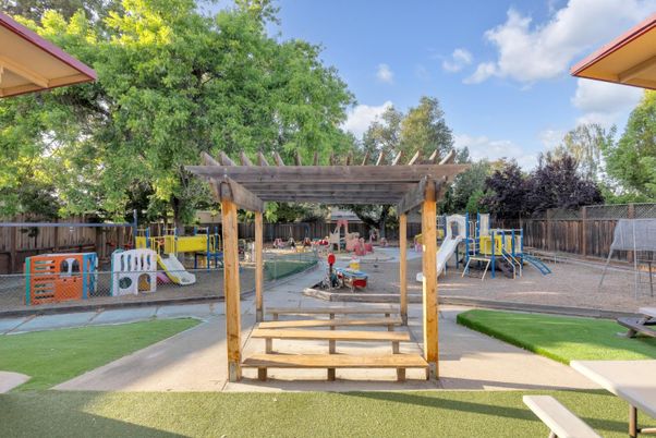 Backyard, Exterior, Playground