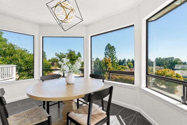 Dining room, Interior, Pendant Lights