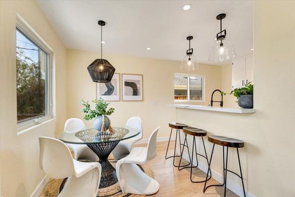 Dining room, Interior, Pendant Lights, Recessed Lighting, Wood Texture Flooring