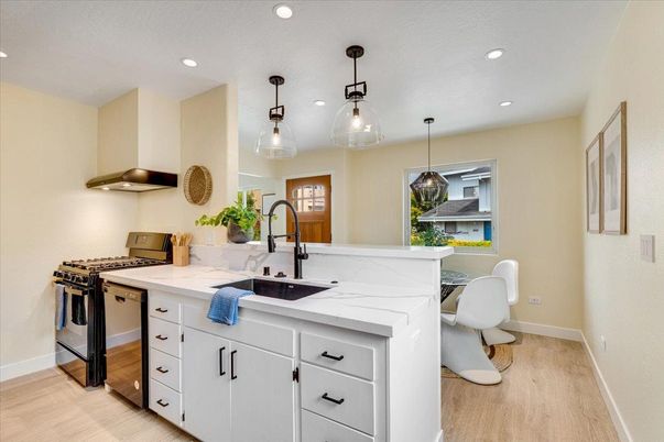 Interior, Kitchen, Pendant Lights, Recessed Lighting, Wood Texture Flooring