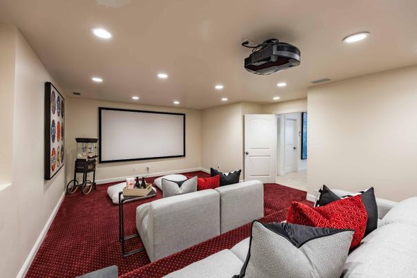 Interior, Projection Screen, Recessed Lighting, Theatre Room