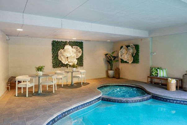 Interior, Pool, Recessed Lighting