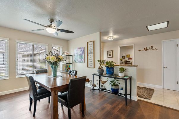 Dining room, Interior, Wood Texture Flooring