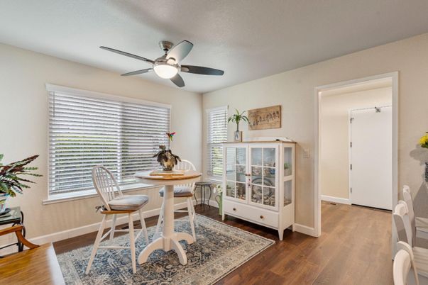 Dining room, Interior, Wood Texture Flooring