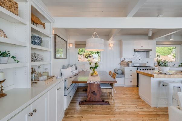 Dining room, Interior, Kitchen, Living room, Stainless Steel Appliances, Wood Texture Flooring