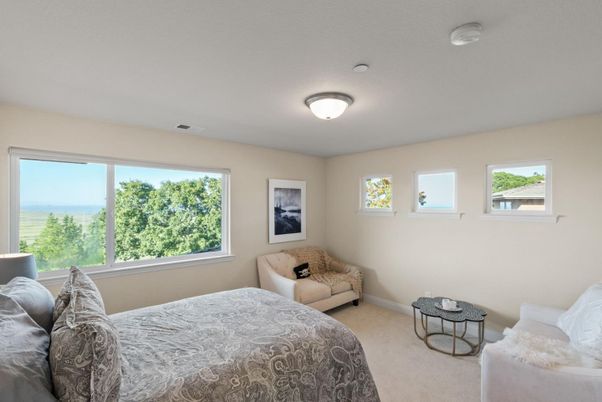 Bedroom, Interior, Water