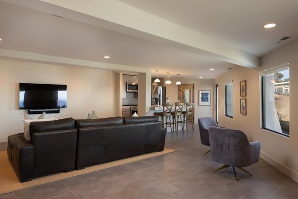 Dining room, Interior, Kitchen, Living room, Pendant Lights, Recessed Lighting, Stainless Steel Appliances