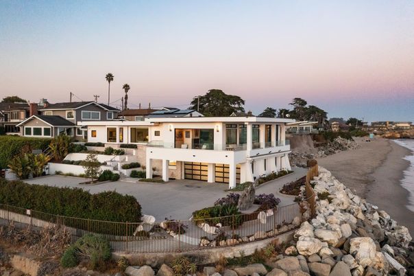 Attached, Exterior, Facade, Solar Panels, Modern