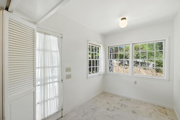 Empty room, Interior, Marble