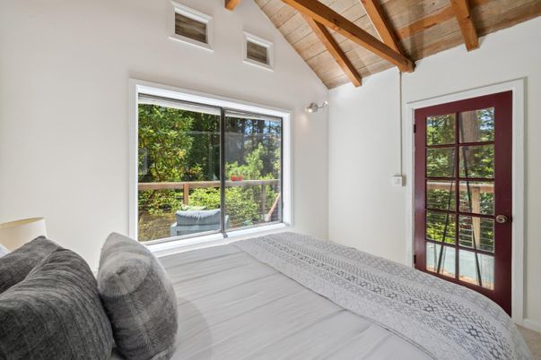 Bedroom, Interior, Wooden Beams, Wooden Ceilings