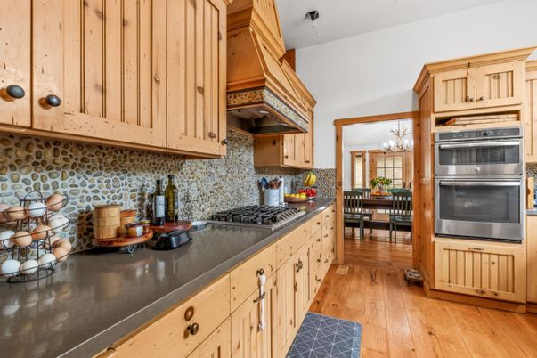 Chandelier, Interior, Kitchen, Stainless Steel Appliances, Wood Texture Flooring