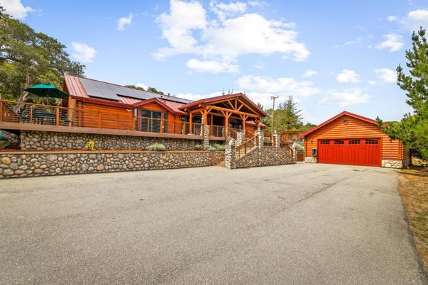 Backyard, Detached Garage, Exterior, Solar Panels